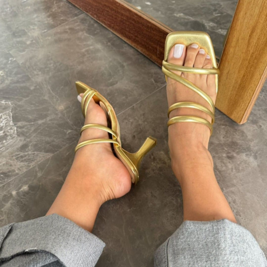 Strappy Glow Dorado