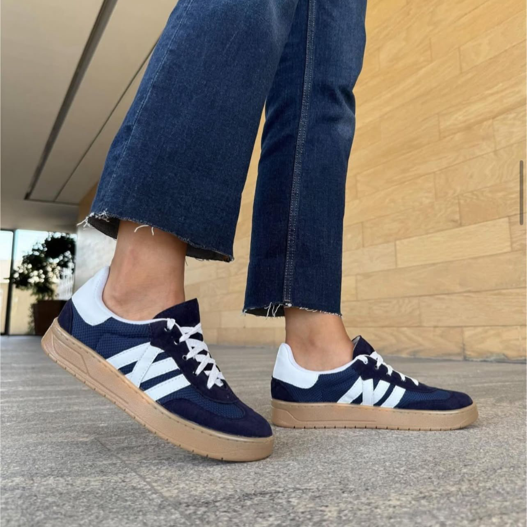 Navy Move